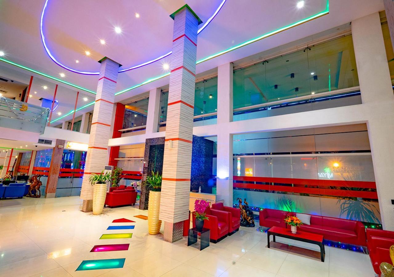 Miyanna Hotel Medan Extérieur photo