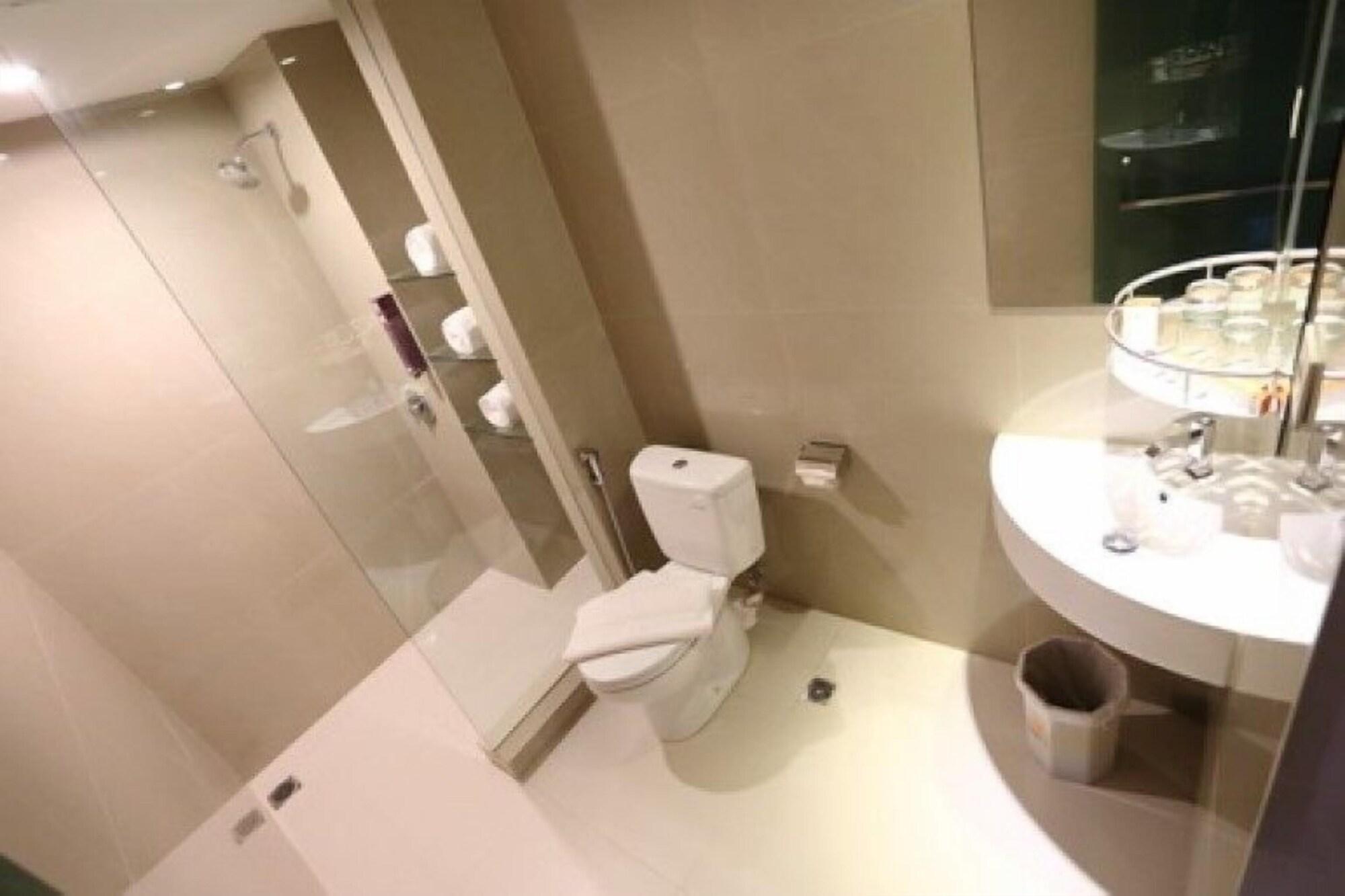 Miyanna Hotel Medan Extérieur photo